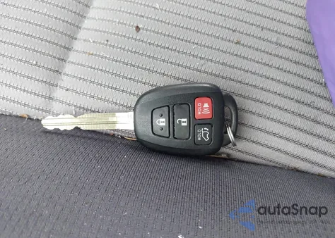 2015 Toyota Rav4 Xle из США, поврежденный, VIN 2T3RFREV7FW330978